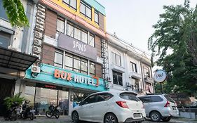 Sans Hotel Kupang Indah Surabaya